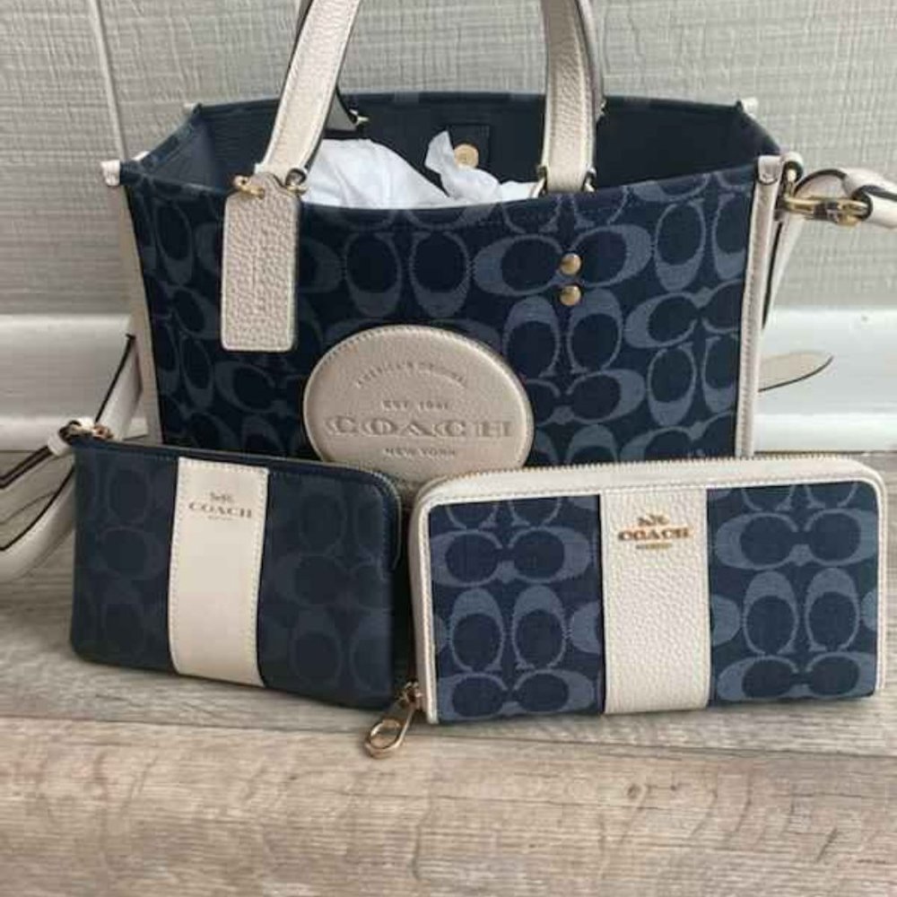 NWT Coach Signature Jacquard Purse WITH Large Wallet AND Corner Zip Wristlet!!!!